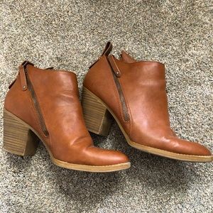 Brown leather heeled booties